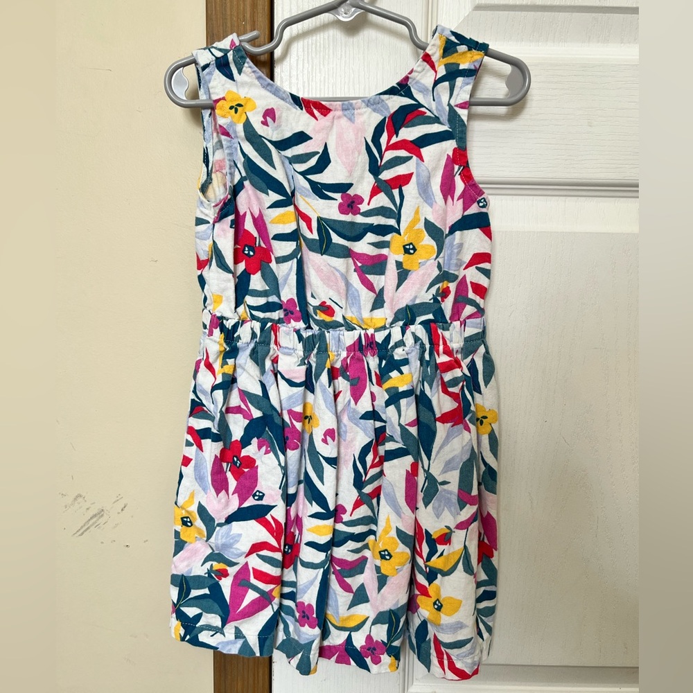 Toddlers girls summer dress.